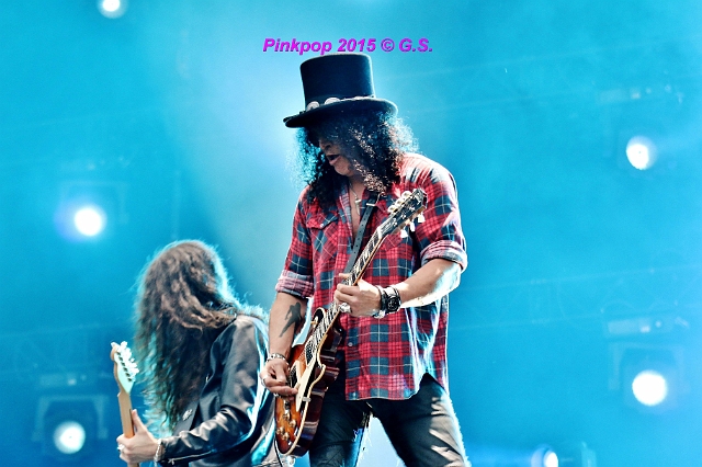 Slash Ft Myles Kennedy  (44).JPG